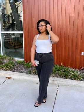 Meet your Posher, Unique